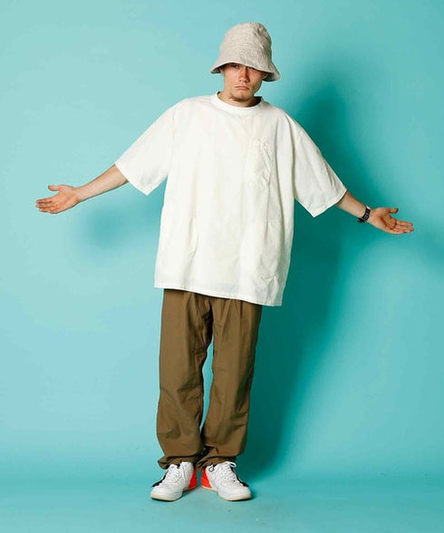 Burlap Outfitters 多口袋短Tee